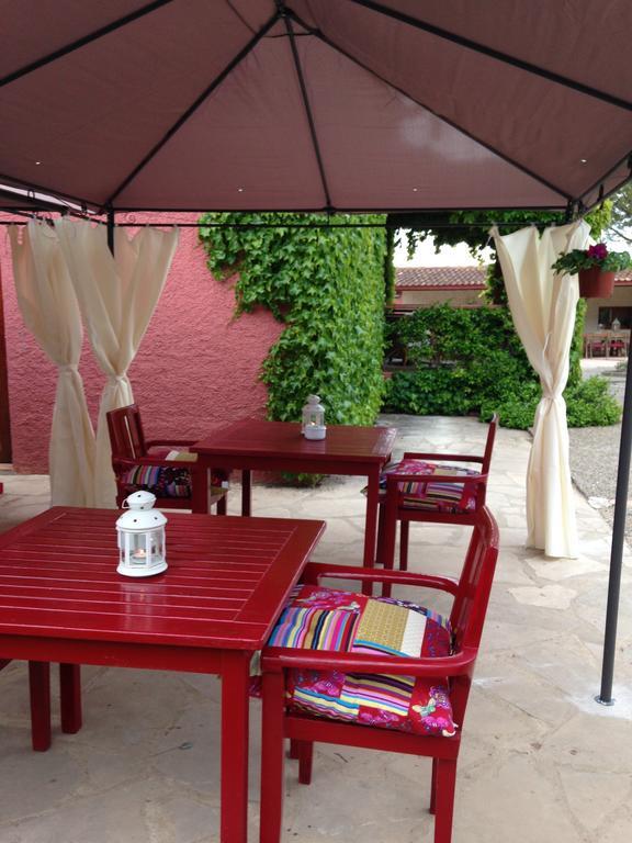 Hotel H Con Encanto Binefar Ngoại thất bức ảnh