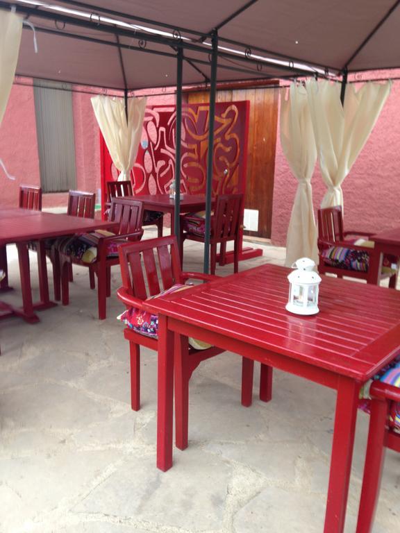 Hotel H Con Encanto Binefar Ngoại thất bức ảnh